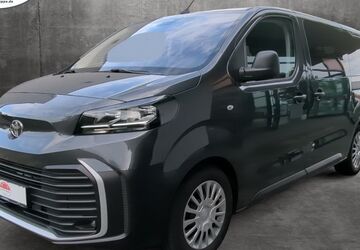 Toyota Proace Verso 2.000 km 43.990 &euro; Chemnitz 09119