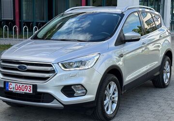 Ford Kuga 99.995 km 9.499 &euro; Chemnitz 09120
