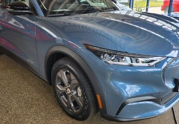 Ford Mustang Mach-E 1.500 km 52.890 &euro; Glauchau 08371