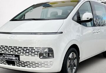 Hyundai STARIA 7.500 km 44.990 &euro; Chemnitz 09116