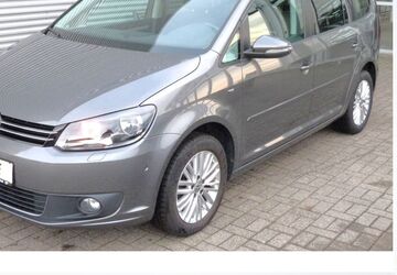 VW Touran 75.750 km 14.200 &euro; Waldheim 04736