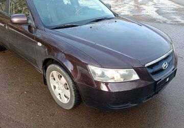 Hyundai SONATA 220.000 km 1.400 &euro; Chemnitz 09123