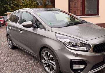 Kia Carens 176.590 km 8.490 &euro; Chemnitz 09116