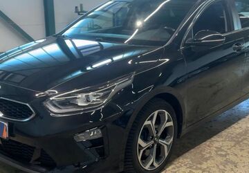 Kia ceed / Ceed 96.300 km 15.800 &euro; Brand-Erbisdorf 09618