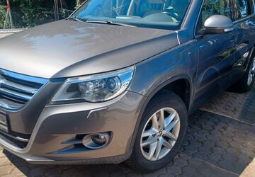 VW Tiguan 262.720 km 5.200 &euro; Chemnitz 09113