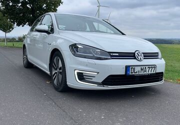 VW Golf 62.000 km 15.500 &euro; Waldheim 04736