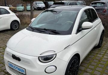 Fiat 500 20.308 km 24.690 &euro; Chemnitz 09130
