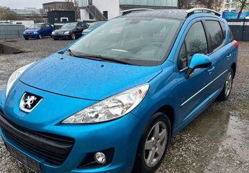 Peugeot 207 105.000 km 3.999 &euro; Chemnitz 09120