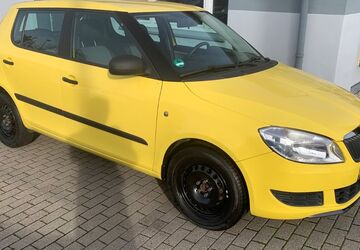 Skoda Fabia 74.500 km 4.990 &euro; Chemnitz OT Mittelbach 09224