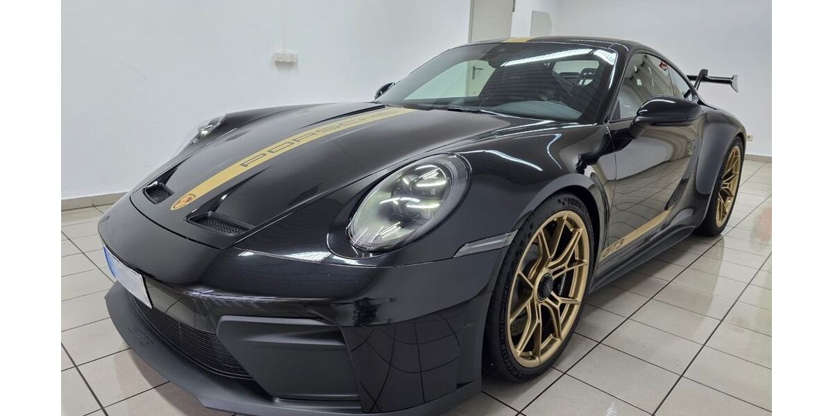 Porsche 992 1.900 km 229.990 &euro; Chemnitz 09114