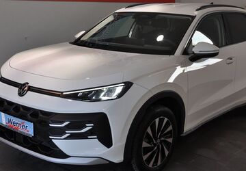 VW T-Roc 2.900 km 32.380 &euro; Mittweida 09648