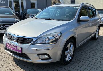 Kia ceed / Ceed 127.000 km 5.990 &euro; Chemnitz 09116