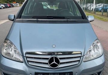 Mercedes-Benz A 200 123.000 km 5.999 &euro; Mittweida 09648