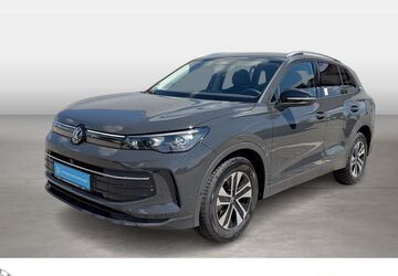 VW Tiguan 5.847 km 39.975 &euro; Bernsdorf 09337