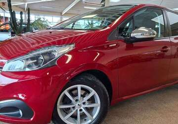 Peugeot 208 72.600 km 8.990 &euro; Altmittweida 09648