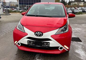 Toyota Aygo (X) 99.000 km 6.400 &euro; Chemnitz 09114