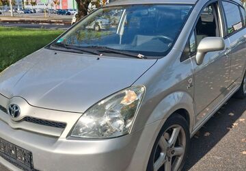 Toyota Corolla Verso 320.000 km 1.500 &euro; Chemnitz 09120