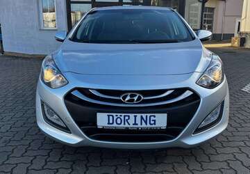 Hyundai i30 97.000 km 10.000 &euro; Rochlitz 09306
