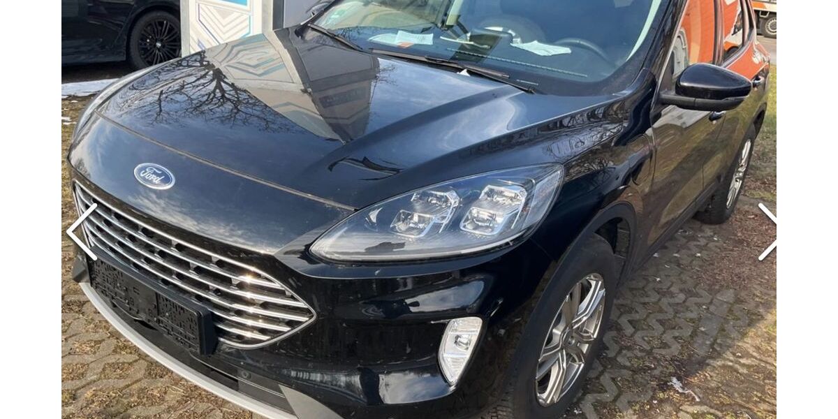 Ford Kuga 44.336 km 22.700 &euro; Brand-Erbisdorf 09618