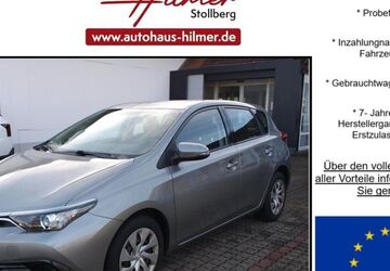 Toyota Auris 44.611 km 10.990 &euro; Stollberg 09366