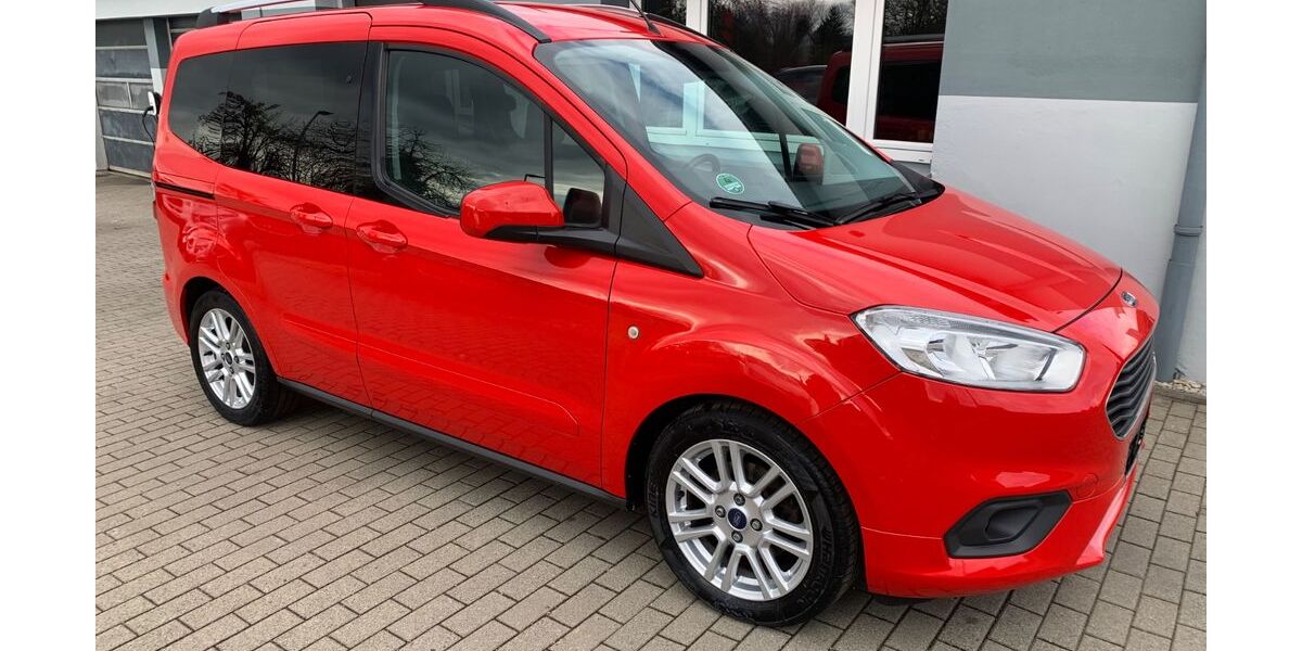 Ford Tourneo Courier 64.600 km 10.790 &euro; Chemnitz OT Mittelbach 09224