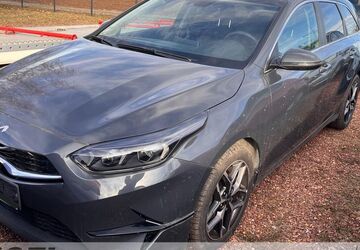 Kia ceed Sportswagon 40.700 km 20.899 &euro; Oberlungwitz 09353