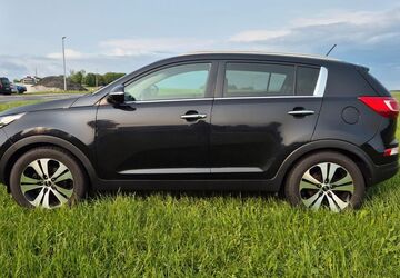 Kia Sportage 143.000 km 7.999 &euro; Marienberg 09496