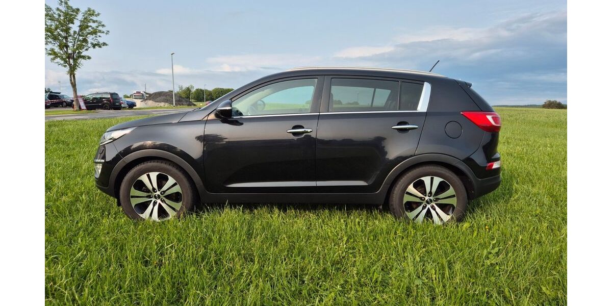 Kia Sportage 143.000 km 7.999 &euro; Marienberg 09496