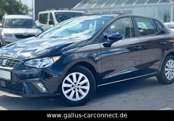 Seat Ibiza 42.969 km 13.900 &euro; Chemnitz 09131