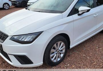 Seat Ibiza 33.260 km 16.699 &euro; Chemnitz - Mittelbach 09224