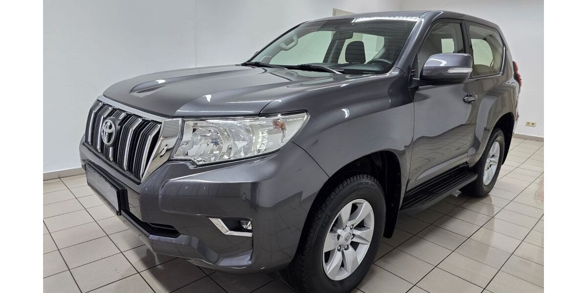 Toyota Land Cruiser 75.000 km 52.990 &euro; Chemnitz 09114