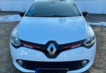 Renault Clio 62.000 km 9.200 &euro; Chemnitz 09126