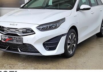 Kia ceed Sportswagon 33.050 km 21.869 &euro; Chemnitz - Mittelbach 09224