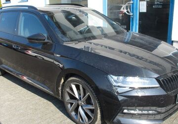 Skoda Superb 29.720 km 31.950 &euro; Hartenstein 08118