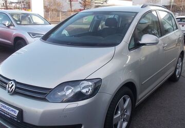 VW Golf 74.049 km 10.890 &euro; Waldheim 04736