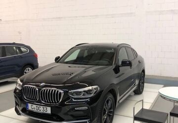 BMW X4 125.000 km 41.250 &euro; Chemnitz 09125