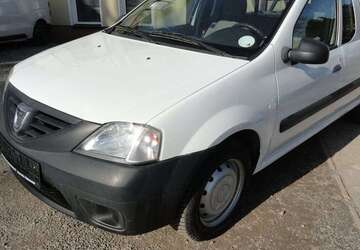 Dacia Logan 121.500 km 8.500 &euro; Chemnitz 09117