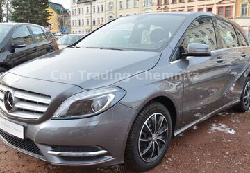 Mercedes-Benz B 180 48.607 km 11.999 &euro; Chemnitz 09120