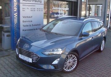 Ford Focus 48.767 km 15.980 &euro; Zwönitz 08297