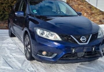 Nissan Pulsar 163.596 km 5.900 &euro; Siebenlehn Großschirma 09603
