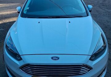 Ford Focus 115.000 km 7.100 &euro; Penig 09322