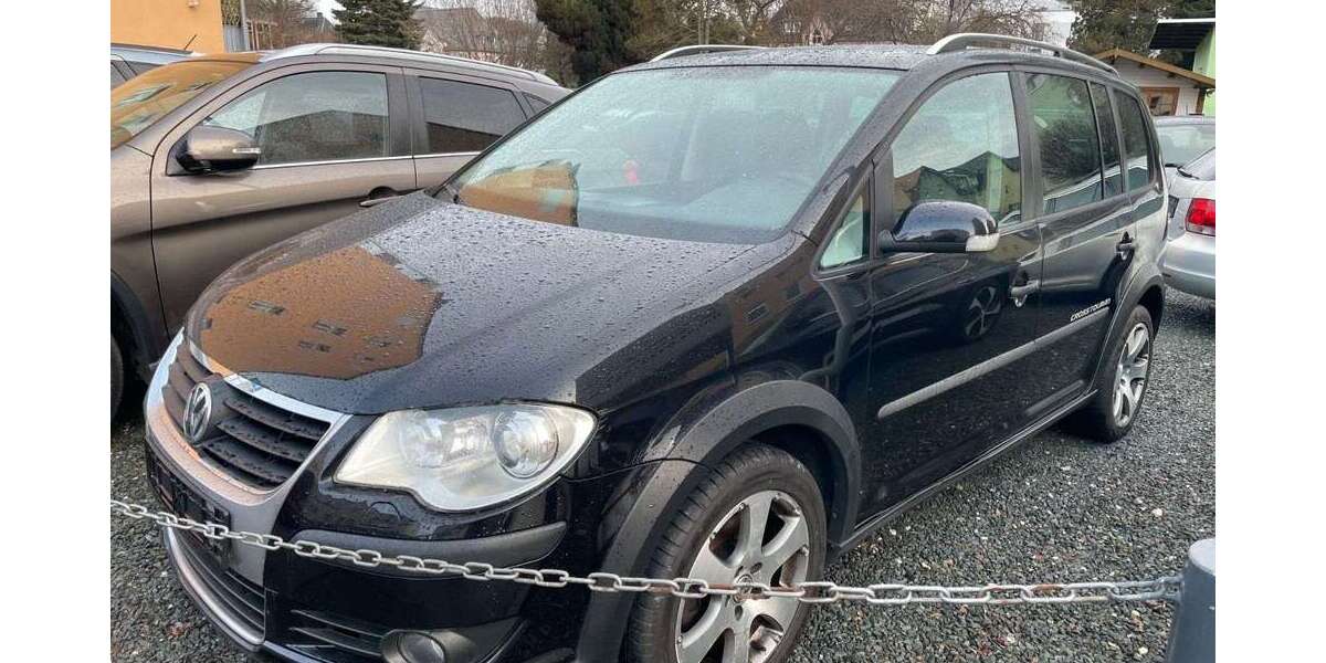 VW Touran 240.000 km 4.500 &euro; Chemnitz 09114