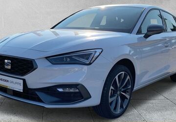 Seat Leon 4.500 km 30.990 &euro; Frankenberg 09669