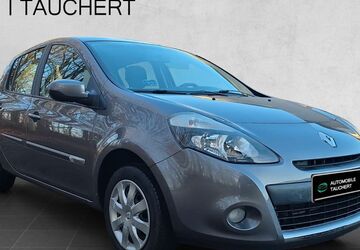 Renault Clio 68.000 km 5.290 &euro; Hainichen 09661