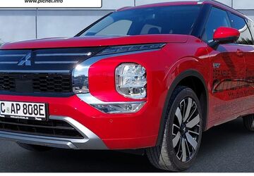 Mitsubishi Outlander 12.500 km 49.490 &euro; Hartmannsdorf 09232