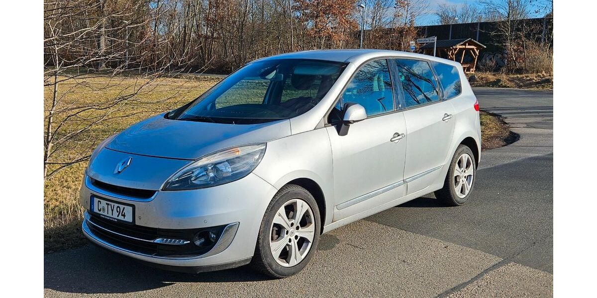 Renault Grand Scenic 181.000 km 4.900 &euro; Chemnitz 09112