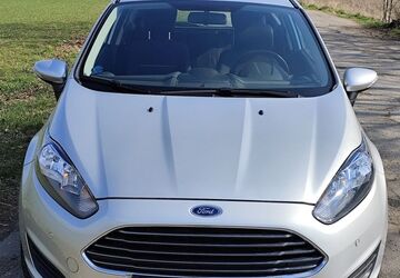 Ford Fiesta 40.000 km 5.900 &euro; Flöha 09557
