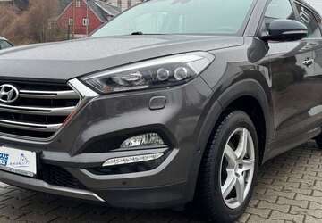 Hyundai TUCSON 81.500 km 16.995 &euro; Thalheim 09380
