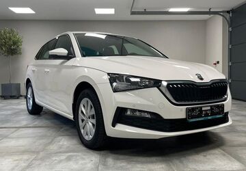 Skoda Scala 35.000 km 16.999 &euro; Gersdorf 09355