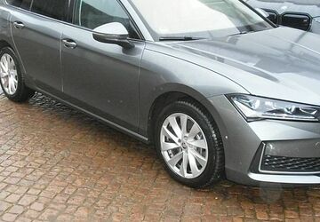 Skoda Superb 14.600 km 38.000 &euro; Waldheim 04736